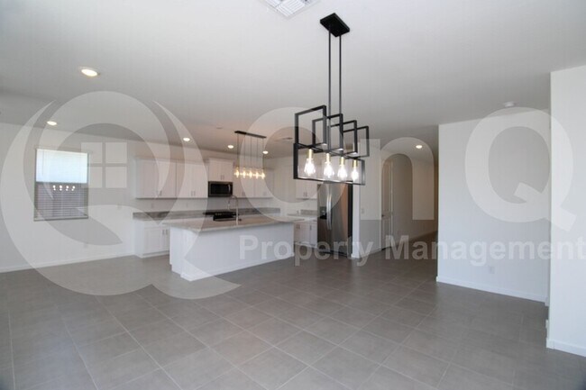 16067 W El Cortez Pl Sun City West, AZ 85387 photo 5