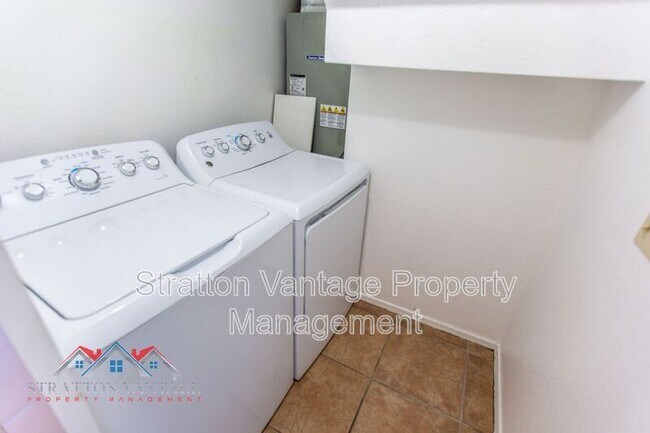921 W University Dr Mesa, AZ 85201 photo 5