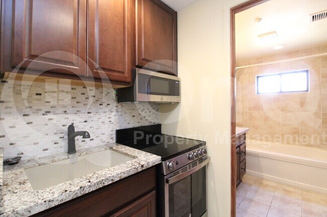 36601 Mule Train Rd Carefree, AZ 85377 photo 4