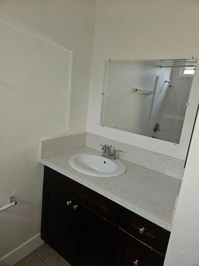 1635 Pentecost Way San Diego, CA 92105 photo 3