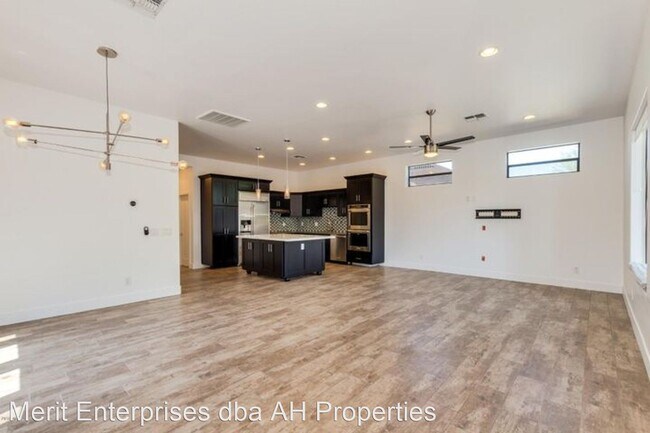 3814 N 9th St Phoenix, AZ 85014 photo 4