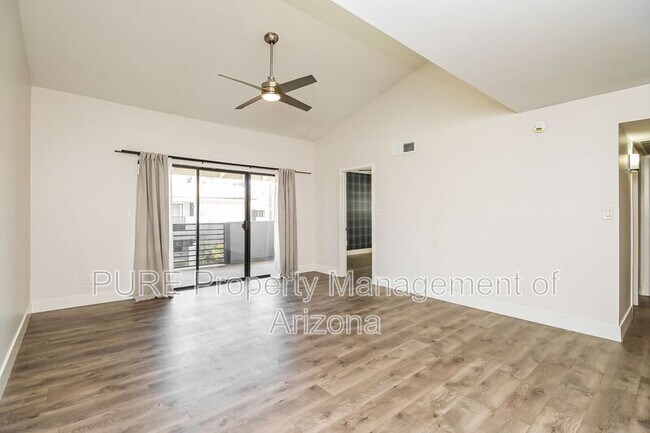 6480 N 82nd St Scottsdale, AZ 85250 photo 3