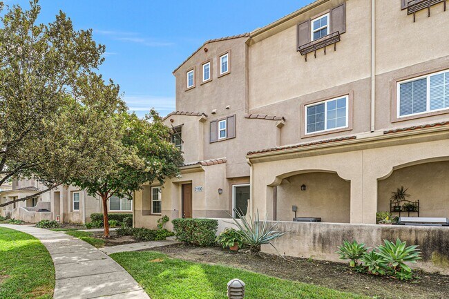 31180 Lavender Ct Temecula, CA 92592 photo 3