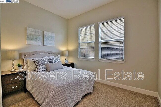 5139 Holborn Way photo 4
