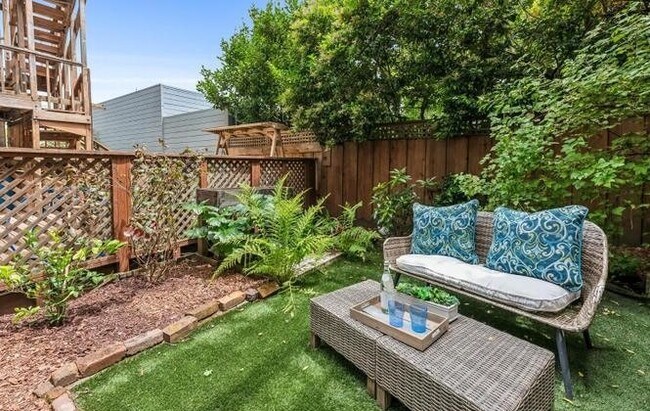 19 Alpine Terrace San Francisco, CA 94117 photo 4