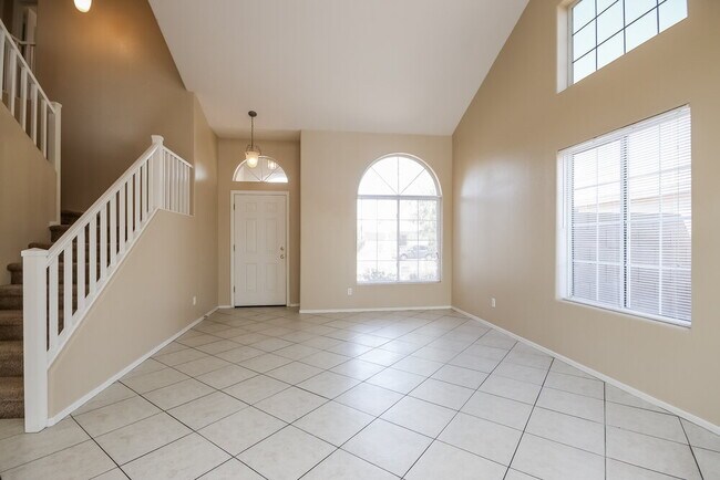1713 S 82nd Ave Phoenix, AZ 85043 photo 4