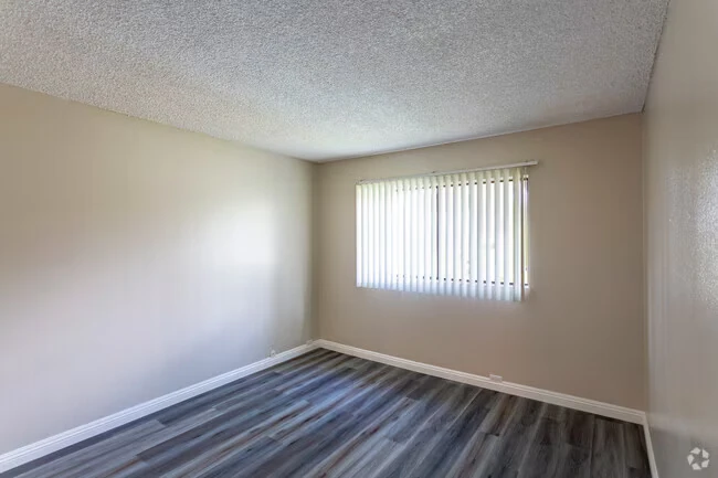 Alta Cima Apartment Homes photo 4
