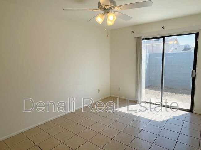 2061 S Apache Dr Apache Junction, AZ 85120 photo 5