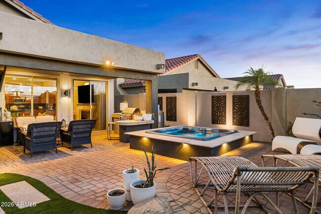 10318 E Tierra Buena Ln Scottsdale, AZ 85255 photo 2