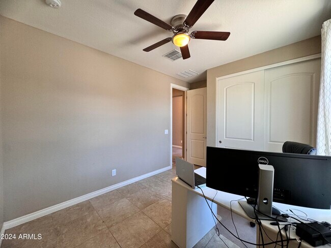 172 E Cres Pl Chandler, AZ 85249 photo 5