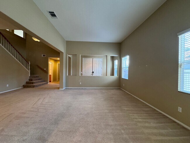 29626 Royal Burgh Dr Murrieta, CA 92563 photo 3