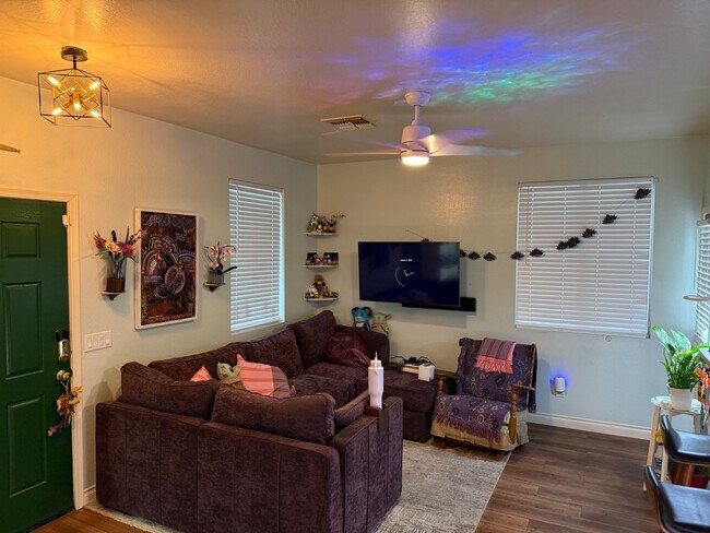 5163 W Illini St Phoenix, AZ 85043 photo 5