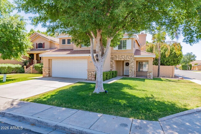 1210 N Charles St Gilbert, AZ 85233 photo 2