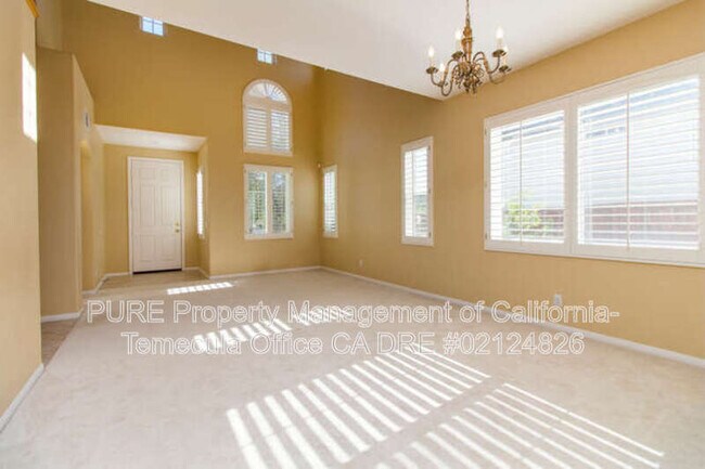 41473 Temeku Dr Temecula, CA 92591 photo 4