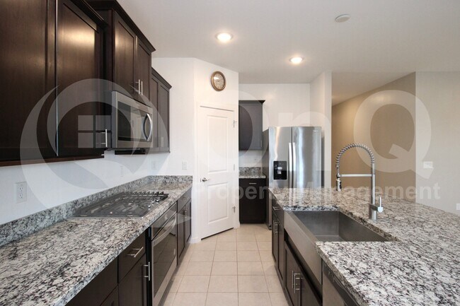 2567 San Felipe Trl Casa Grande, AZ 85194 photo 2