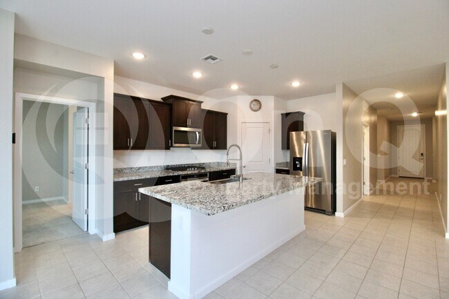 2567 San Felipe Trl Casa Grande, AZ 85194 photo 4