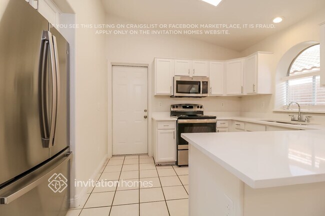 2449 N 125th Ln Avondale, AZ 85392 photo 5