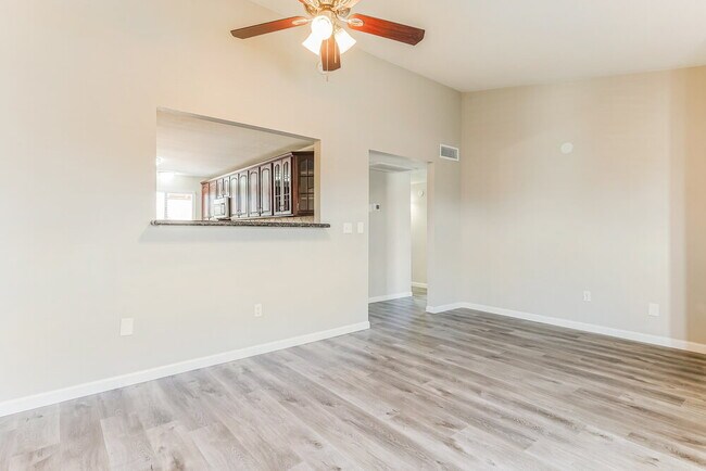 2203 E Dragoon Ave Mesa, AZ 85204 photo 4