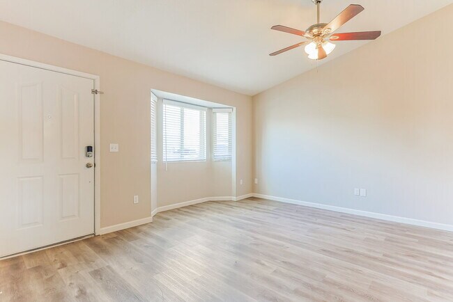 2203 E Dragoon Ave Mesa, AZ 85204 photo 3
