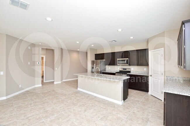 8502 W Millerton Way Florence, AZ 85132 photo 4