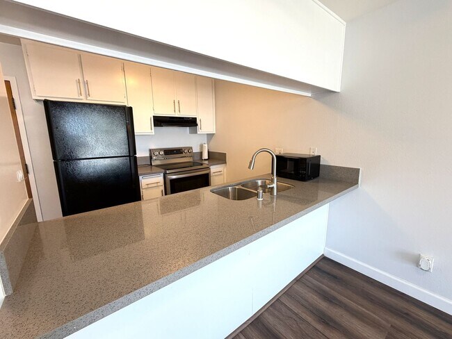 8034 Linda Vista Rd San Diego, CA 92111 photo 5