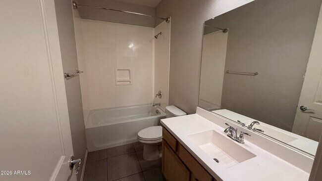 41320 W Palmyra Ln Maricopa, AZ 85138 photo 4