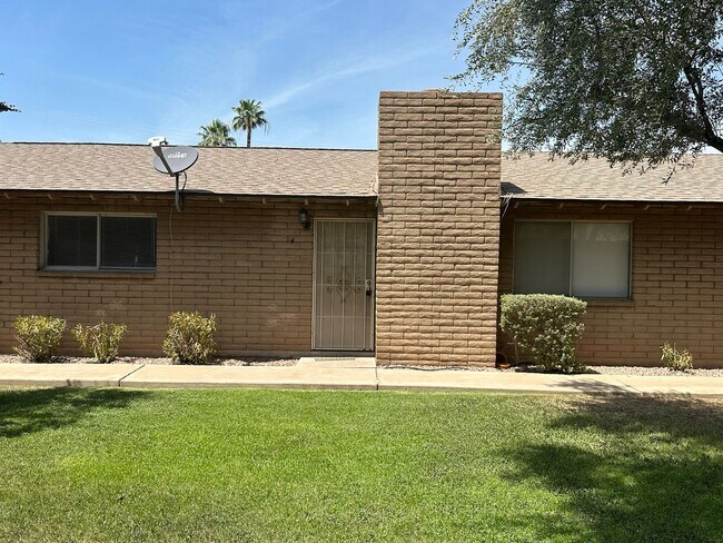 3031 S. Rural Rd. #15