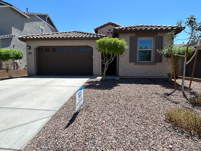 32023 N 125th Ave Peoria, AZ 85383 photo 5