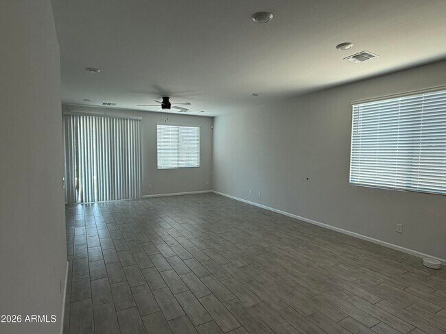 24553 W Hopi St Buckeye, AZ 85326 photo 5