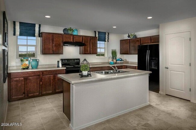 16576 W Jenan Dr Surprise, AZ 85388 photo 4