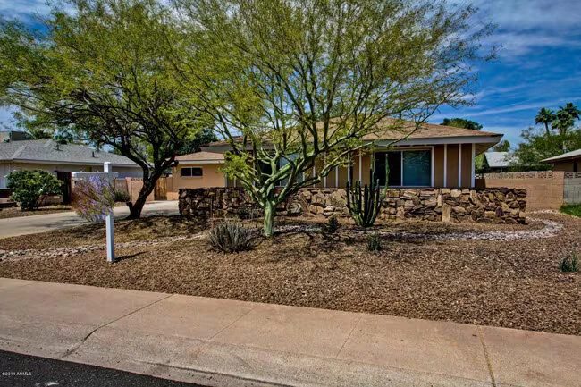 1030 E Manhatton Dr Tempe, AZ 85282 photo 3