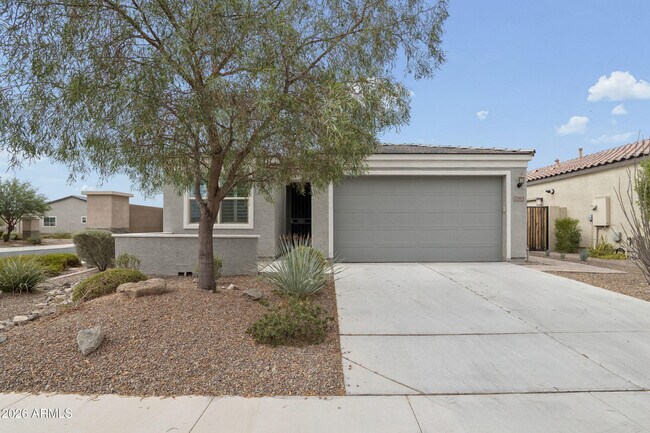 17863 W Hiddenview Dr Goodyear, AZ 85338 photo 2