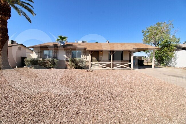3724 W Wethersfield Rd Phoenix, AZ 85029 photo 2