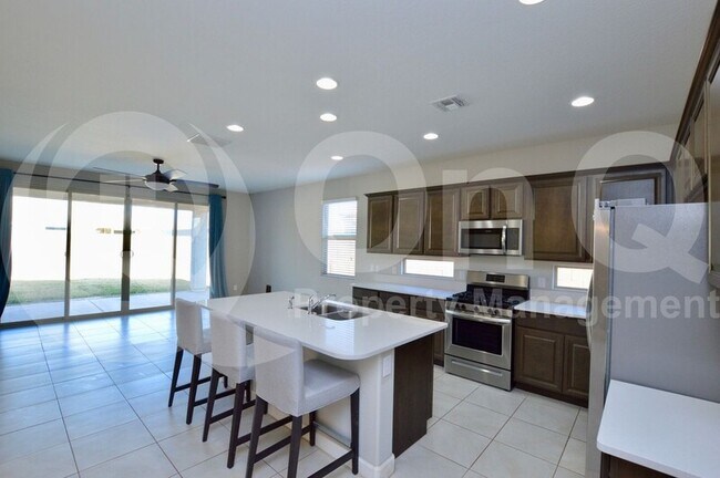 41296 W Jenna Ln Maricopa, AZ 85138 photo 4