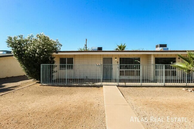 7015 E Wilshire Dr Scottsdale, AZ 85257 photo 2