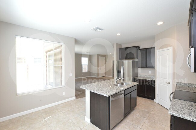 1255 N Arizona Ave Chandler, AZ 85225 photo 5
