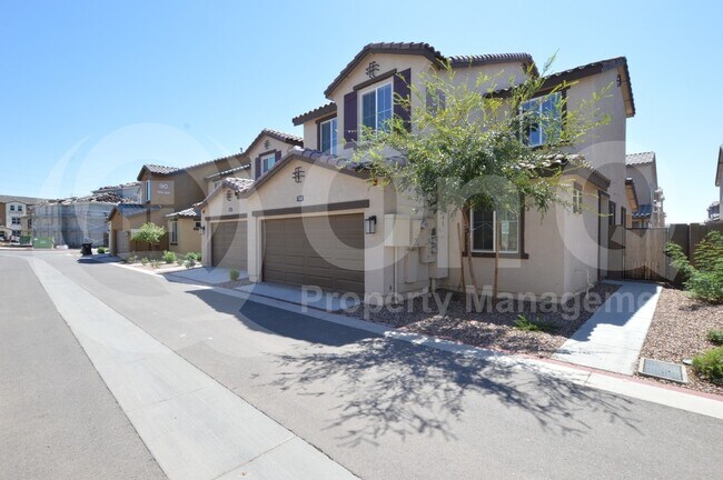 1255 N Arizona Ave Chandler, AZ 85225 photo 2