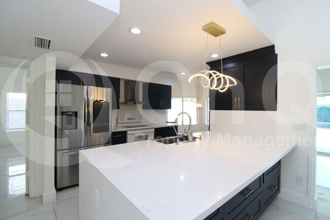 14819 N 58th St Scottsdale, AZ 85254 photo 4