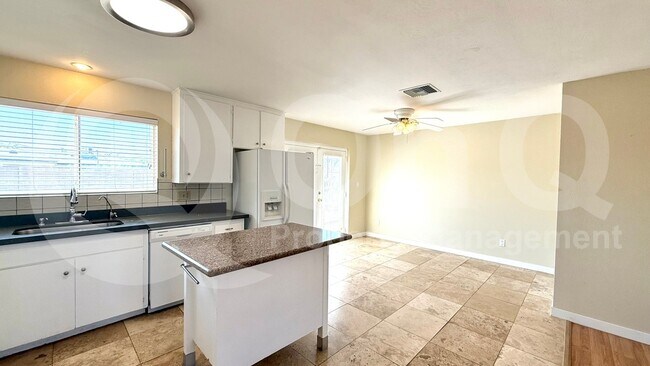 1233 W 9th St Tempe, AZ 85281 photo 3