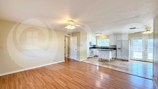 1233 W 9th St Tempe, AZ 85281 photo 4