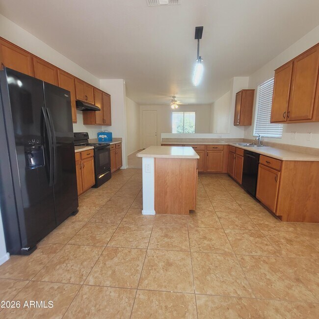 23204 N 175th Ln Surprise, AZ 85387 photo 5