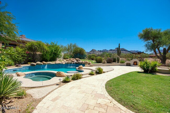 9290 E Thompson Peak Pkwy photo 2