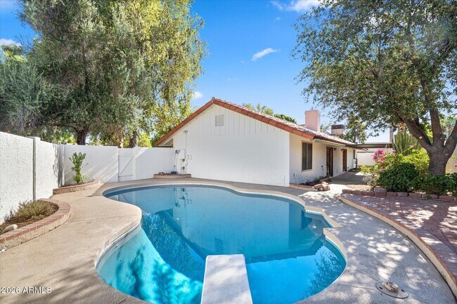 1756 W Echo Ln Phoenix, AZ 85021 photo 4