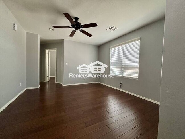 1717 West Buckhorn Trail, Phoenix, AZ 85085 photo 5