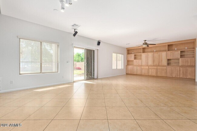 4542 N 111th Dr Phoenix, AZ 85037 photo 5