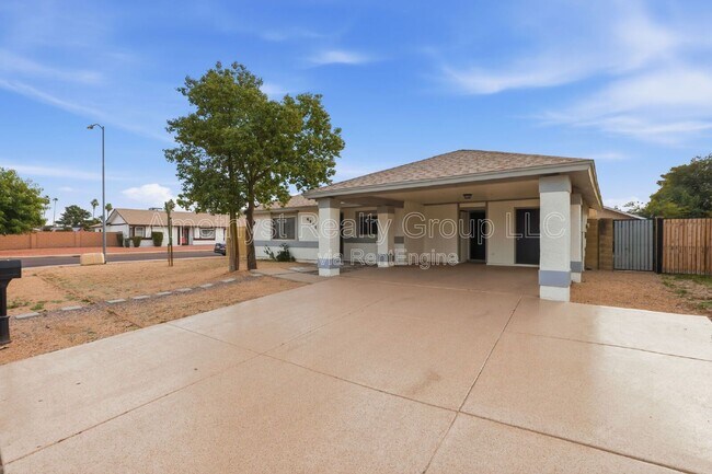 6201 W Acoma Dr photo 5