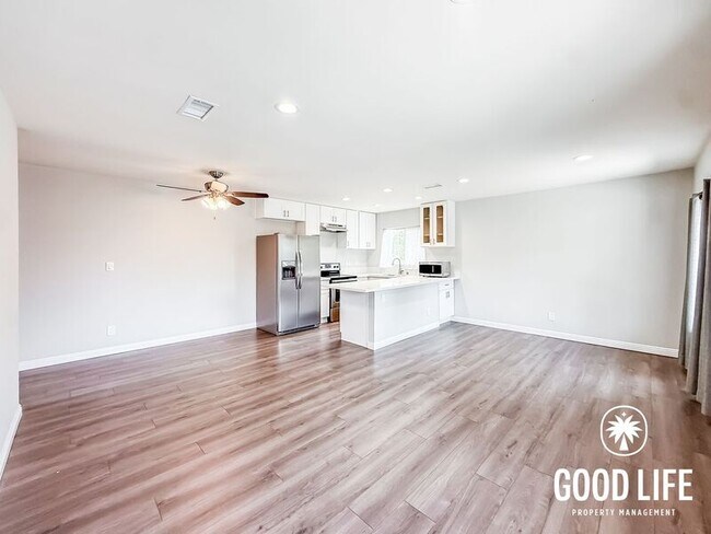 13884 Via Rimini San Diego, CA 92129 photo 2