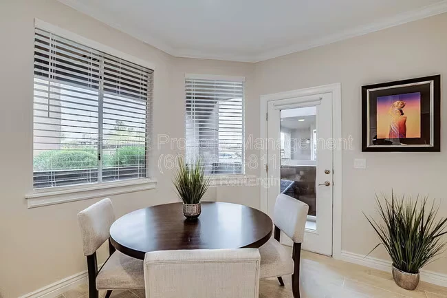 7009 E Acoma Dr Scottsdale, AZ 85254 photo 4
