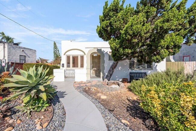 2924 32nd St San Diego, CA 92104