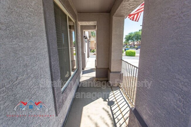 3531 S Moccasin Trail Gilbert, AZ 85297 photo 5